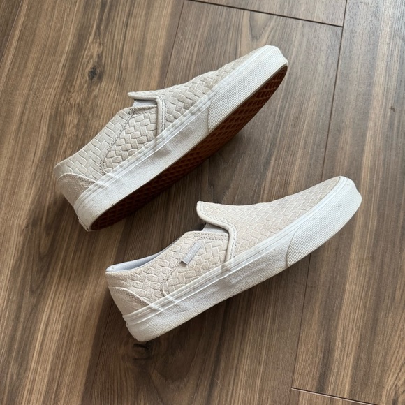 Vans - Picture 4 of 4